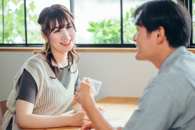 第一印象で気になる女子の歯並び