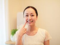 歯並びを整える矯正を専門医が解説｜矯正の種類や費用も詳しくご紹介