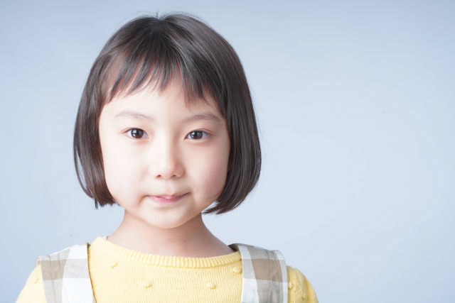 子供の出っ歯の原因・治し方を歯科医が解説｜子供の出っ歯の矯正費用や期間もご紹介します