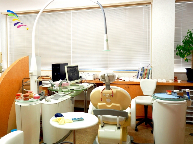 インビザライン治療の歯科医院の選び方