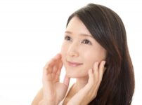 歯列矯正で顎が短くなるのか歯科医が解説｜顔つきへの影響や主な矯正方法もご紹介します